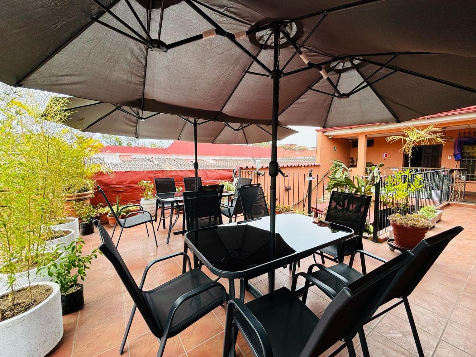 Hotel Chilero Y Cafe アンティグア・グアテマラ エクステリア 写真